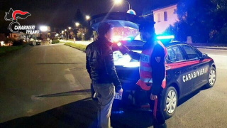 Carabinieri in azione nel Teramano: sedate due risse e fermati ladri a Tortoreto